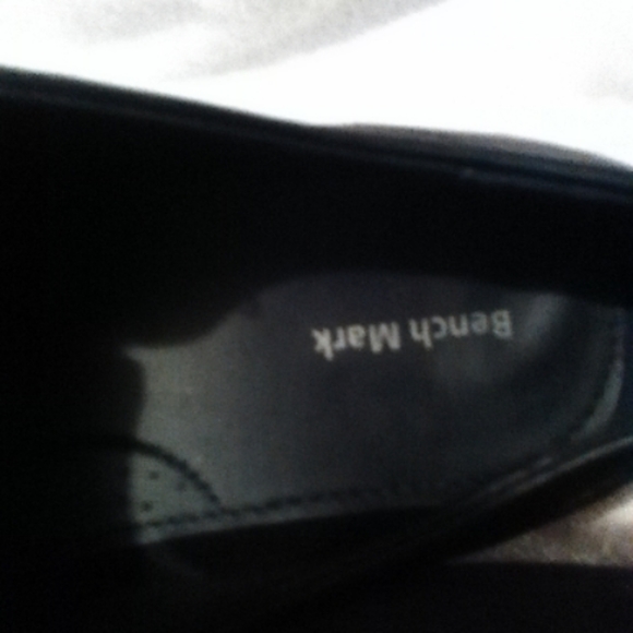 Bench mark shoes - Picture 4 of 6